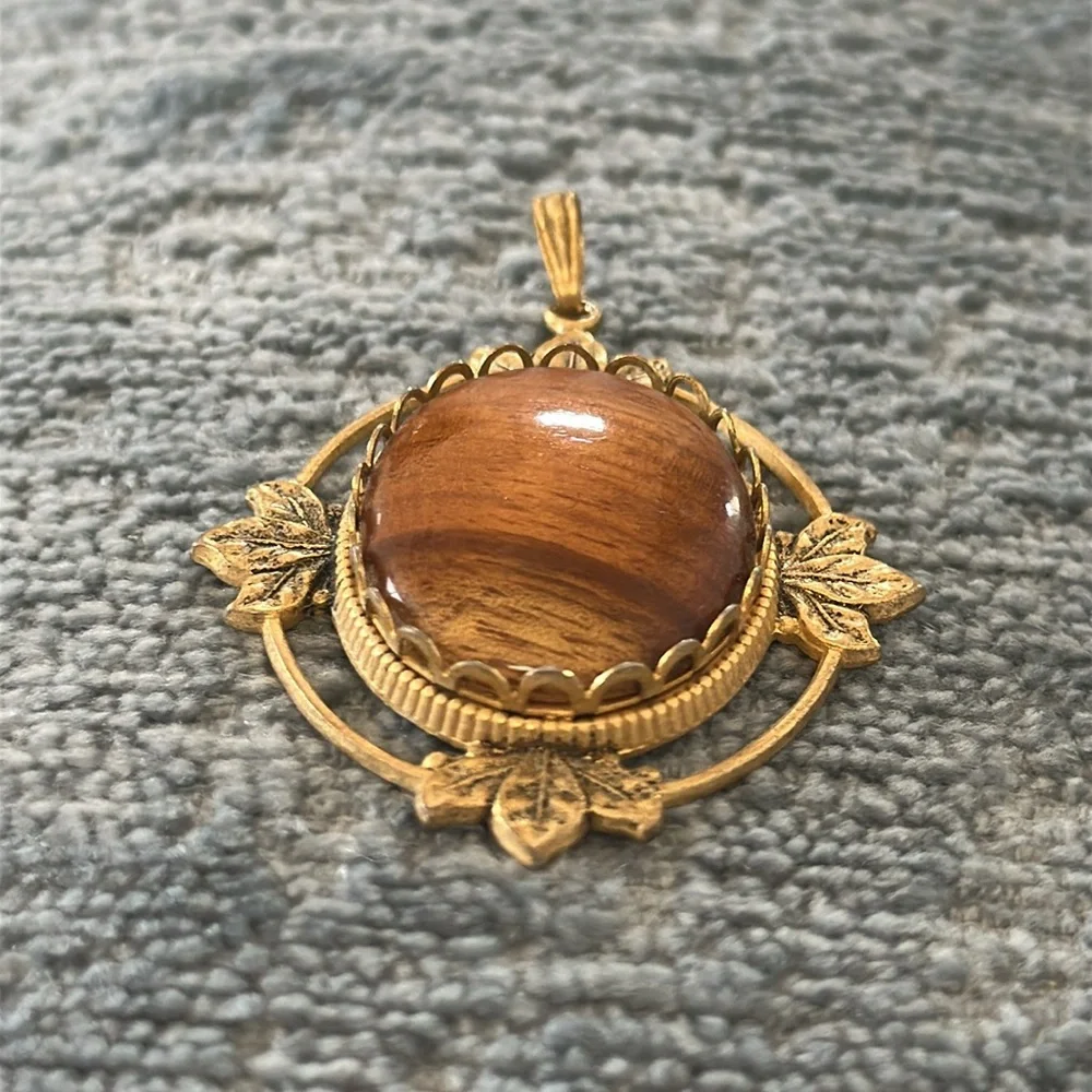 Vintage Tiger’s Eye Pendant - Picture 7 of 8